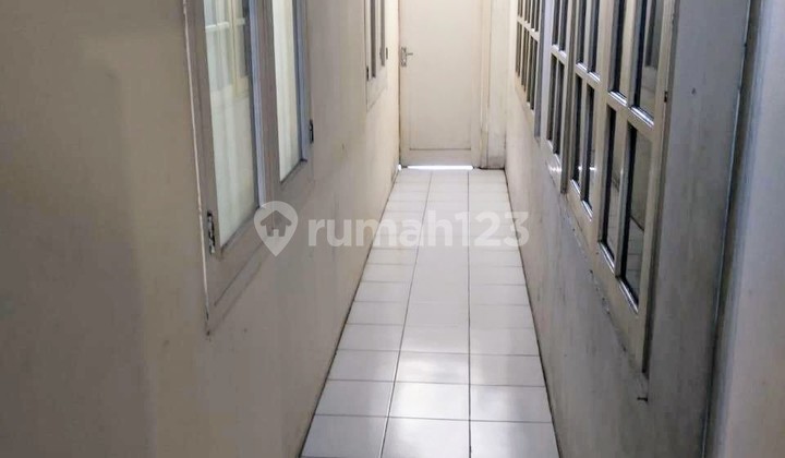 2-Story House With Pavilion In Duren Tiga 2