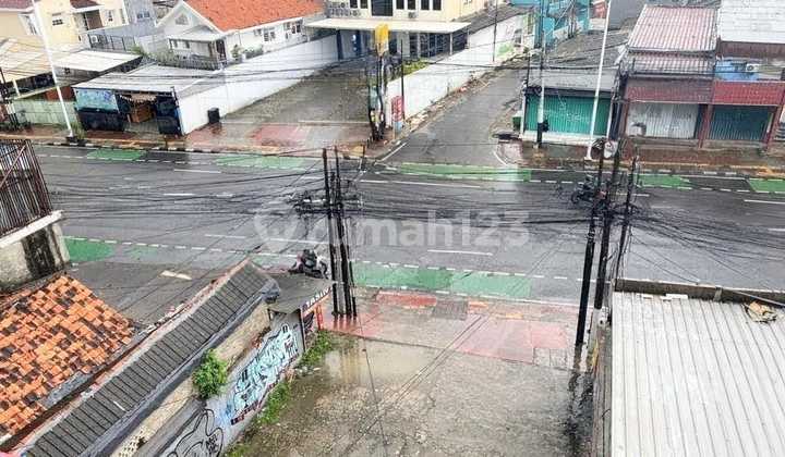 Ruko Strategis 4,5 Lantai Di Pinggir Jalan Cililitan