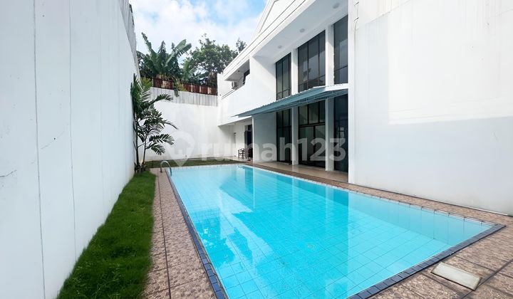 Rumah Modern 2 Lantai di Bangka Kemang SHM Rumah Modern 2 Lantai di Bangka Kemang SHM