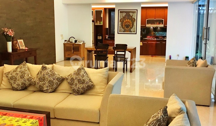 Rumah Modern 2 Lantai di Permata Hijau 4+1 Br Unfurnished Rumah Modern 2 Lantai di Permata Hijau 4+1 Br Unfurnished