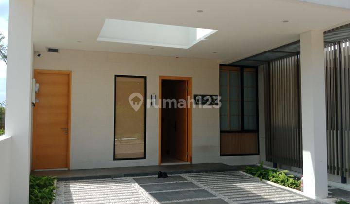 Paradiso Golf Villas Jababeka Rumah Konsep Jepang View Golf 2