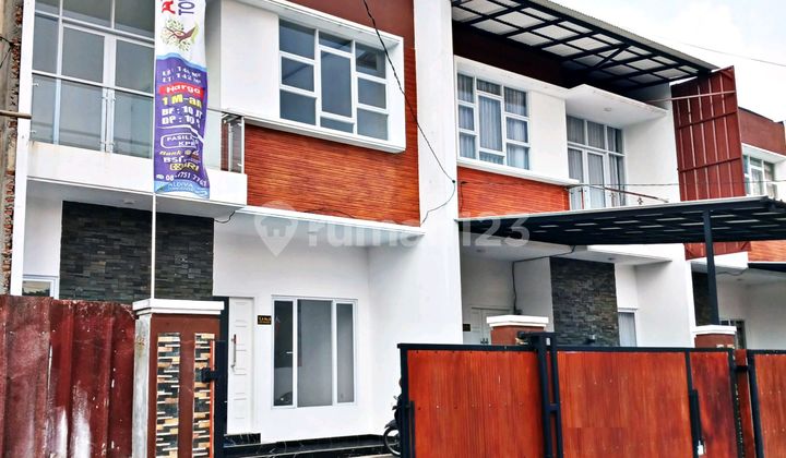 Aldiva 2 Townhouse Mustikajaya Bekasi Rumah Mewah Tanah Luas Dekat Tol & Stasiun Bekasi Timur 2