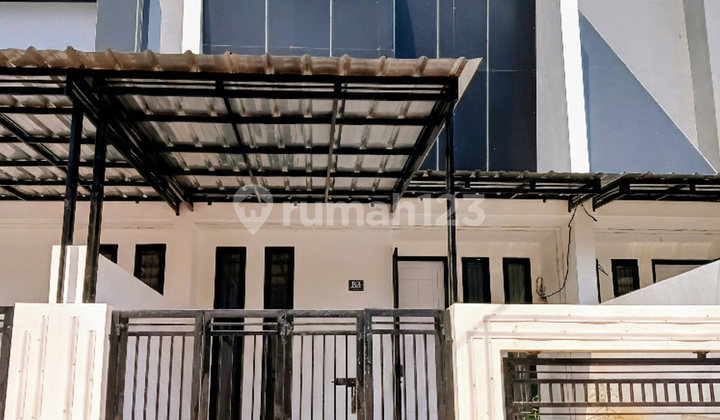 Rumah Fully Furnished Cluster Santika Arcade Mustikajaya Bekasi