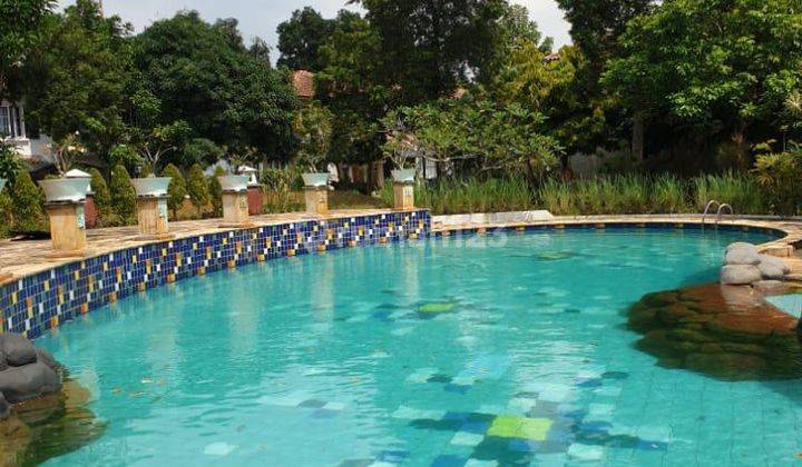 Rumah 2 Lantai di Taman Provence SHM Bagus 13