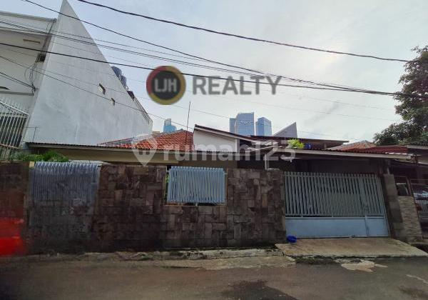 Dijual Rumah Lokasi Strategis Dekat Jalan Raya, Tomang, Jakarta Barat Dijual Rumah Lokasi Strategis Dekat Jalan Raya, Tomang, Jakarta Barat