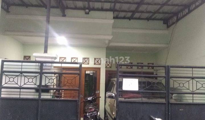 Rumah 3 Lantai Rapi Dan Terawat di Jatipulo. Jakarta Barat 1