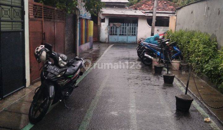 Rumah 3 Lantai Rapi Dan Terawat di Jatipulo. Jakarta Barat 2