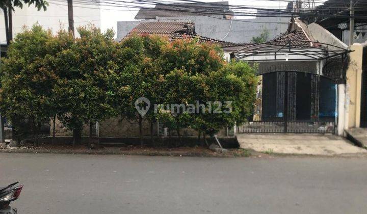 Rumah Tua Zona K2 Jarang Ada Strategis di Tomang, Jakarta Barat 1