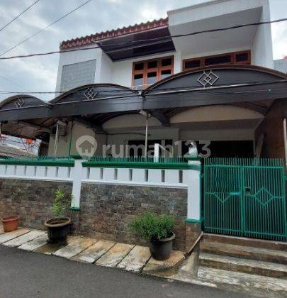 Rumah Terawat Dan Rapi Lokasi di Jatipulo, Jakarta Barat 1