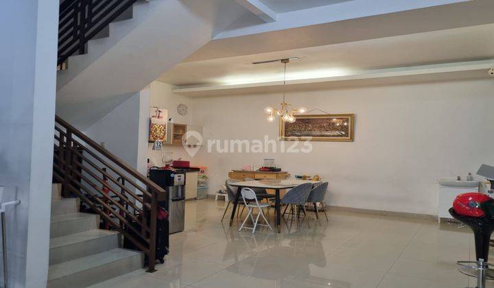 Rumah dekat Taman Anggrek, Nyaman, bagus, Tomang, jakarta Barat 2