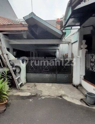 Rumah Sederhana, nyaman, strategis, Gelong, Tomang, Jakarta Barat 1