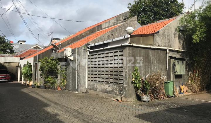 House for Rent with a Large Yard, Tanjung Duren, West Jakarta.