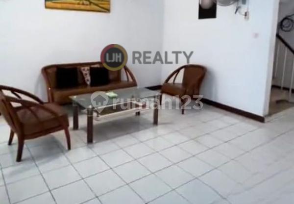 Rumah Murah, Nyaman , jalan 2 jalur, Strategis Mangga Besar Jakarta Barat
