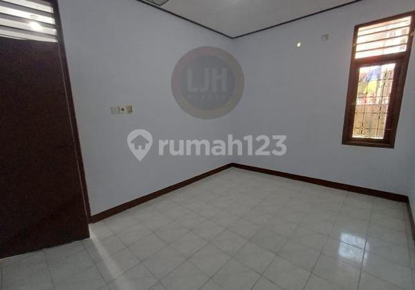 For rent, ready-to-occupy house, Mandala, Tomang, West Jakarta