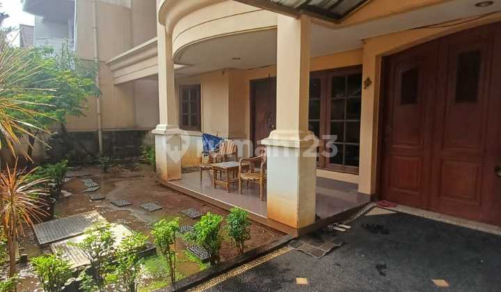 Ethnic house, comfortable, 3-car road width, Tomang, Jatipulo, West Jakarta 2