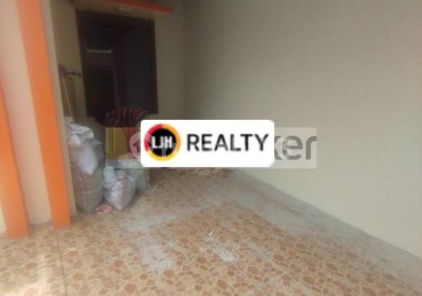 For Sale: 1-Story House in a Strategic Location in Tomang, West Jakarta 2