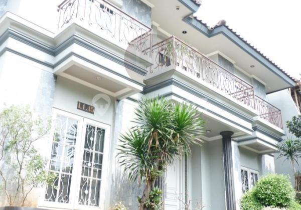 Rumah bagus, mewah, nyaman dan aman di Puri Indah. Jakarta Barat
