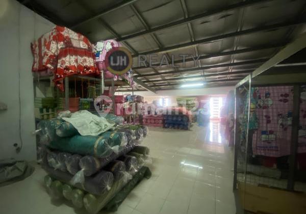 For Sale Luxury 3.5-Story House in Tomang, West Jakarta 2