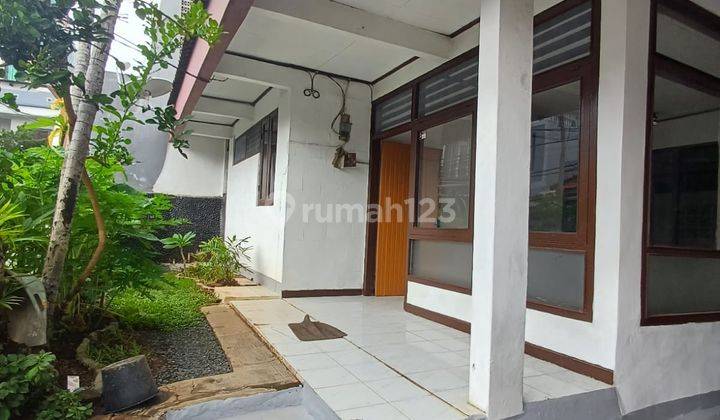 Rumah Asri 1 Lantai Siap Huni di Tomang Hero Jakarta Barat 1