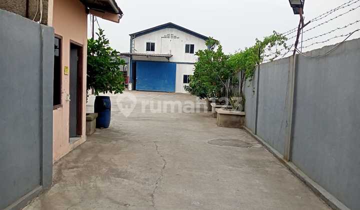 Dijual Gudang Siap Pakai di Kamp Melayu Teluk Naga Tangerang