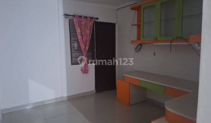 Disewakan Rumah 1 Lantai di Grogol, Jakarta Barat Semi Furnished 2