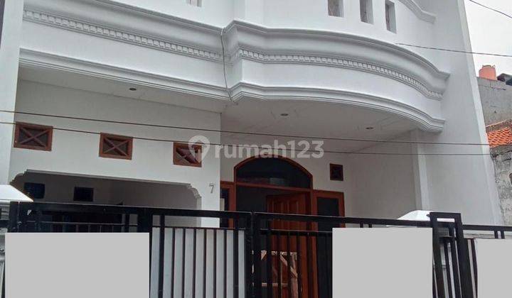 Dijual Rumah Siap Pakai Di Tomang, Jakarta barat 1