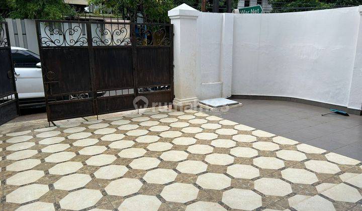 Disewakan Ruko 4 Lantai Siap Pakai Di Tomang Jakarta Barat 2