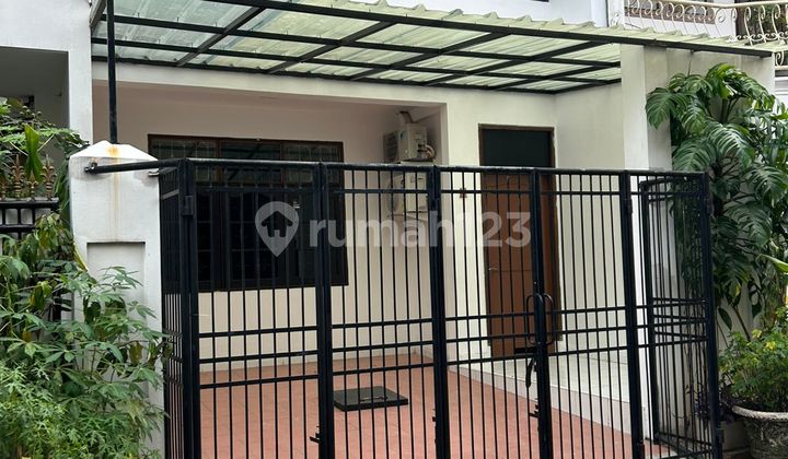 Disewakan Rumah 2 Lantai Di Tomang Jakarta Barat Disewakan Rumah 2 Lantai Di Tomang Jakarta Barat
