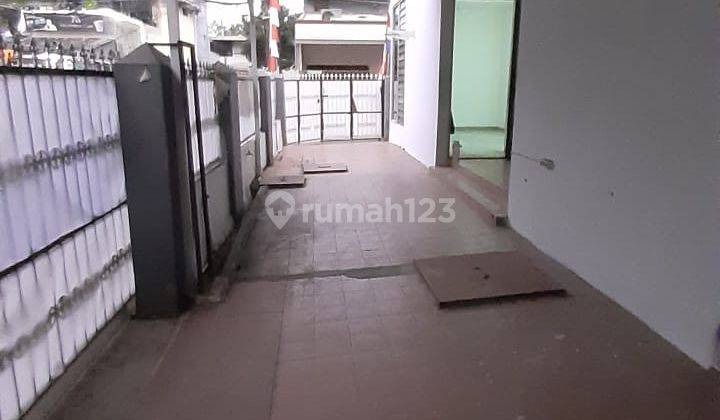 Disewakan Rumah 2 Lantai Di Tomang, Jakarta Barat 1