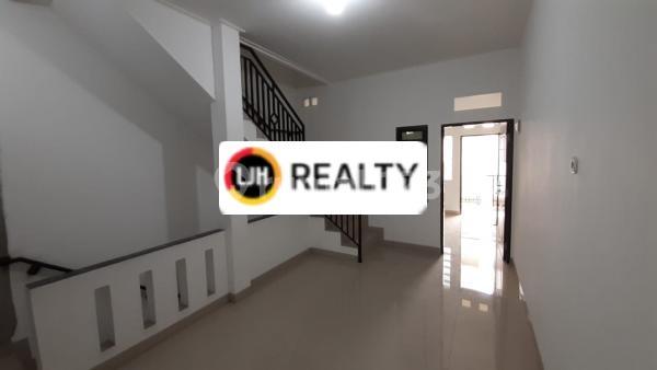 4 Unit Rumah Baru di Tanjung Duren Siap Huni. 2