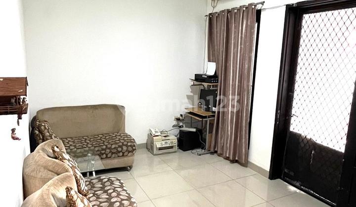 Harus Terjual Rumah Bagus 3 Lantai Furnished Lay Out Manis Tomang 2