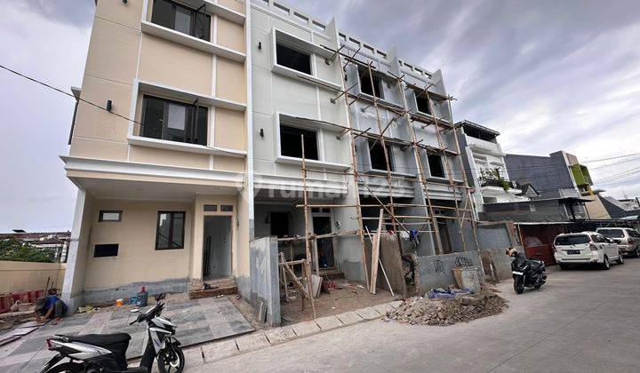 Rumah Baru Kaum Milenial Dekat Pusat Kuliner Greenville Jak Bar 1