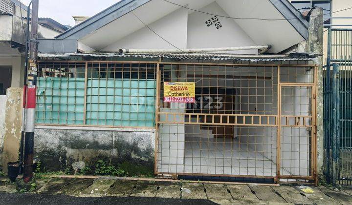 Rumah Di Belakang Roxy Mas Di Petojo Jakarta Pusat Banyak Kamarny 1