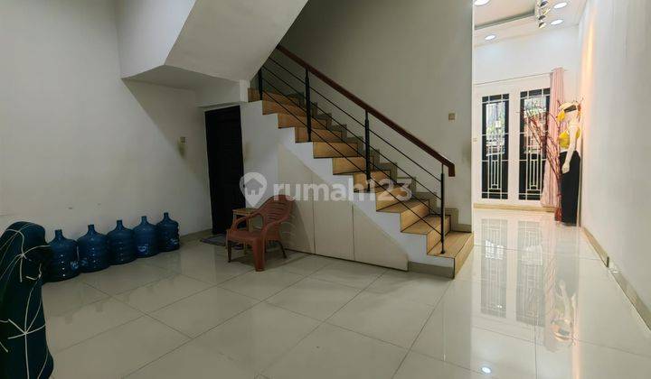 Rumah di Tomang Jatipulo Jakarta Barat Bagus 3,5 Lt Bangunan Baru 2