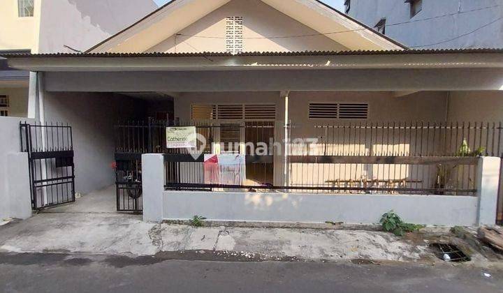 Rumah Di Tomang Jakarta Barat Br Renov Bnyk Kamarnya Dekat Ke Ta 1