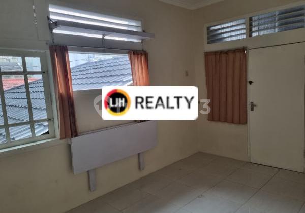 Rumah Di Gelong Tomang Jakarta Barat Lokasi Terbaik selangkah Ke TA 2