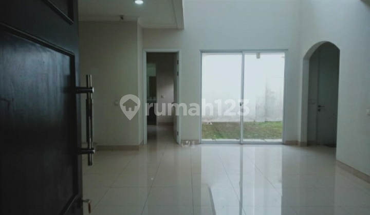 Jual Murah! Rumah 2 Lantai Eminent Vivacia Bsd Siap Huni Bagus Sekali 2