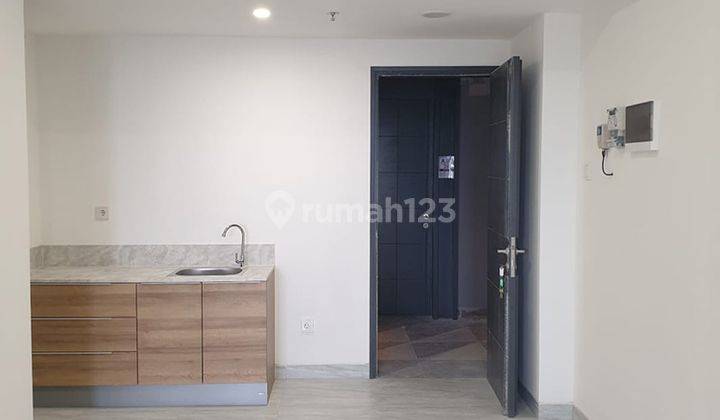 Dijual Apartemen Baru Modern Minimalis di Collins Boulevard Raya Serpong 2