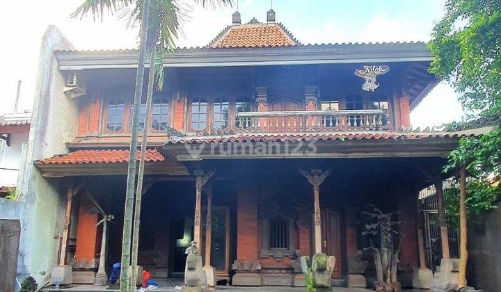 Dijual Cepat Rumah Asri 2 Lantai Dengan Konsep Balinese Style 1