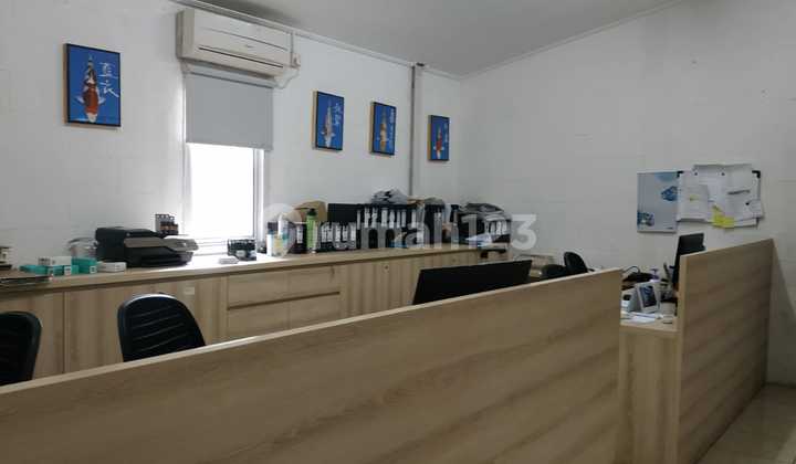 PEMILIK BUTUH DANA ! DIJUAL CEPAT SEKALI ! Kantor 2 lantai + Gudang di Tangerang Selatan