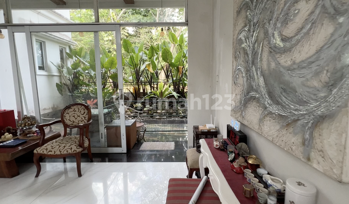 DIJUAL Rumah ASRI dan CANTIK di BSD City Siap Huni Nego 2