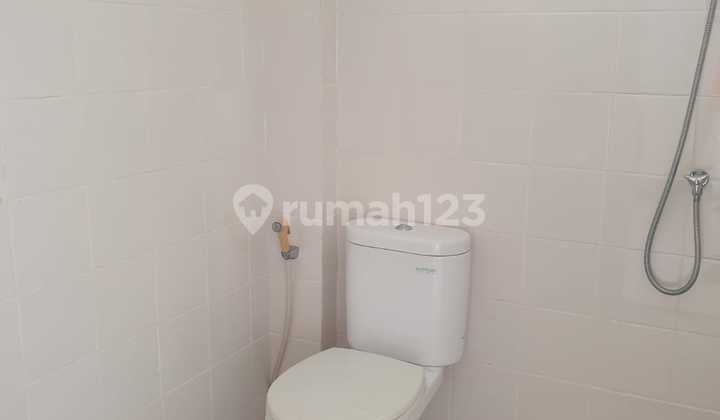 FOR QUICK RENT Crystal Lane Shopfront opposite Pasar Delapan - Alam Sutera 2