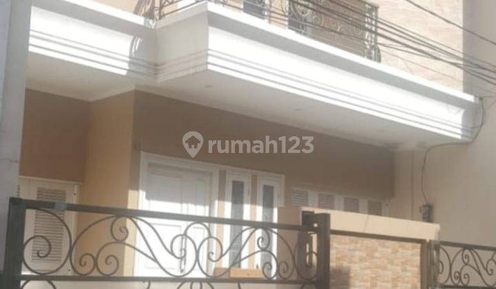 Rumah Rapi 3 Lantai Di Duri Kepa Jakarta Barat Bagus 1