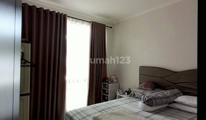 Rumah 2 Lantai di Kebayoran Residence, Bintaro Jaya Sektor 7 2