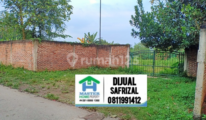 Lokasi kavling strategis berada di pinggir jalan utama