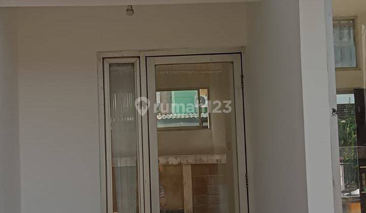 Rumah sewa LT 120 LB 77 m² sewa rp. 25 jt / tahun 2