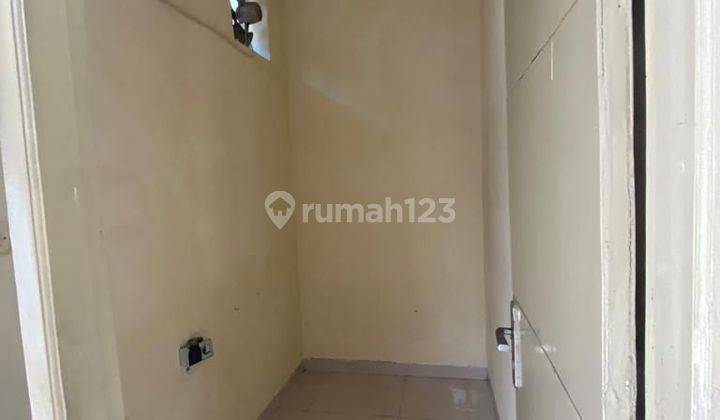 Ruko siap pakai  LT 67,5 LB 110 m² harga rp. 1.550  M nego  2