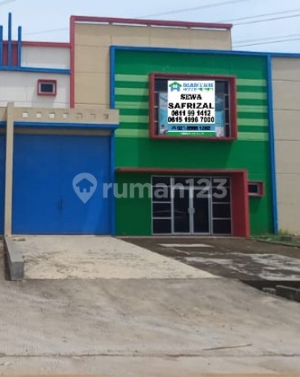 Warehouse for Rent, Ready to Occupy, Price IDR 300 Million Negotiable