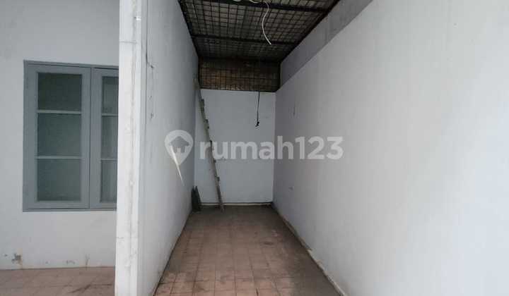 For Rent, Ready-to-Occupy House, Price Rp. 27 Million Negotiable (2 Units) 2