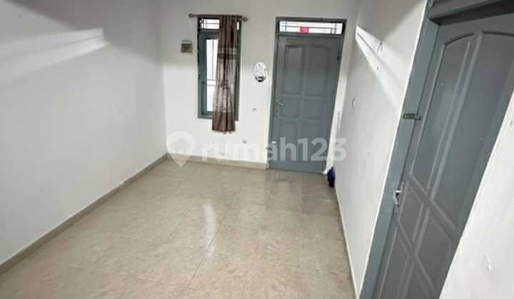 For Sale 2-Story Ready-to-Occupy Rafflesia House 2